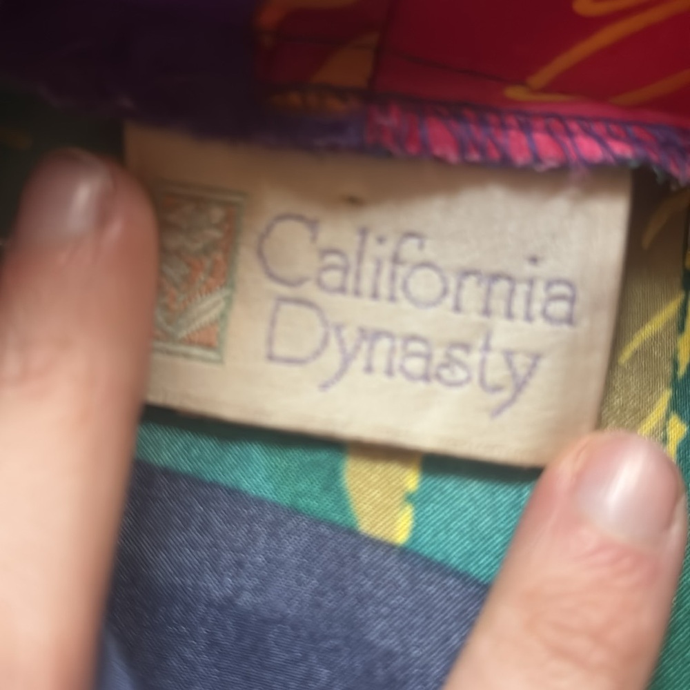 California Dynasty Patterned Funky Robe with Pockets - Picture 3 of 6
